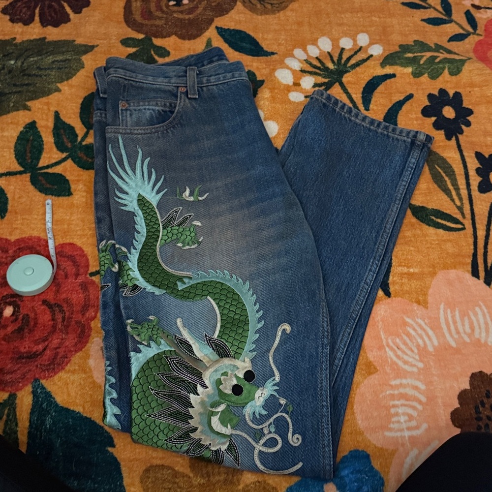 Gucci embroidered dragon denim jeans - Picture 9 of 10